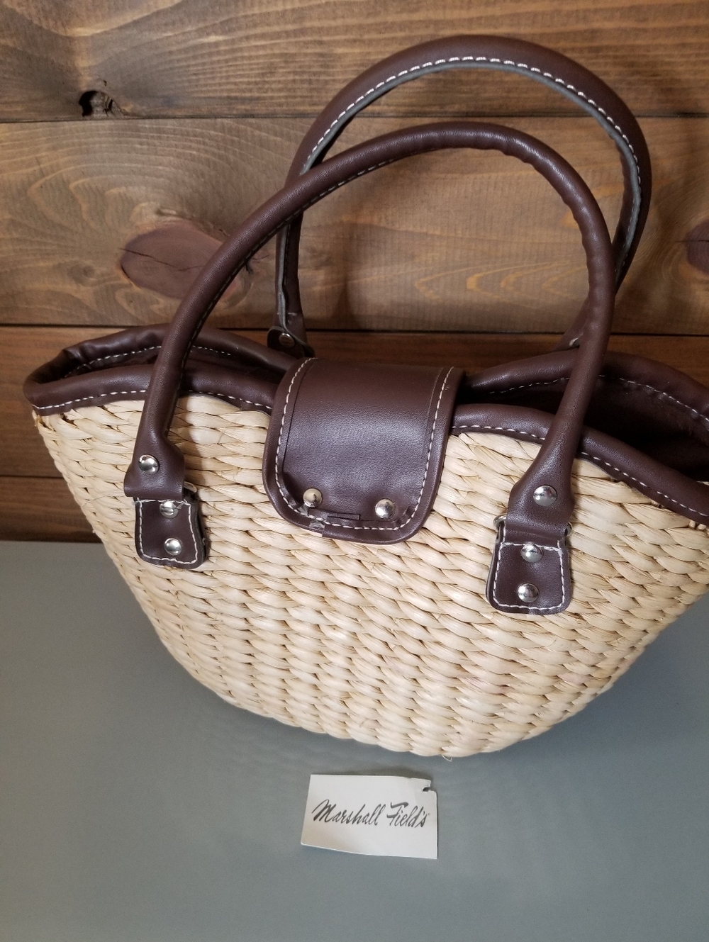 Marshall Fields Vtg Weaved Wicker Basket Bag Tan Brown Handles Bucket Purse - Picture 2 of 14